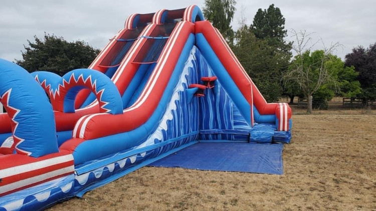 20' American dual Lane Water Slide